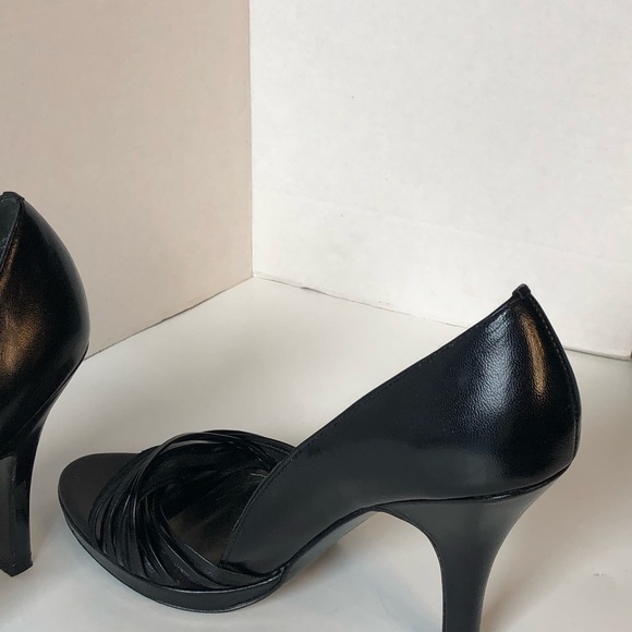 36. Parisian Platinum Black Open Side and Toe size 8 - Picture 2 of 14